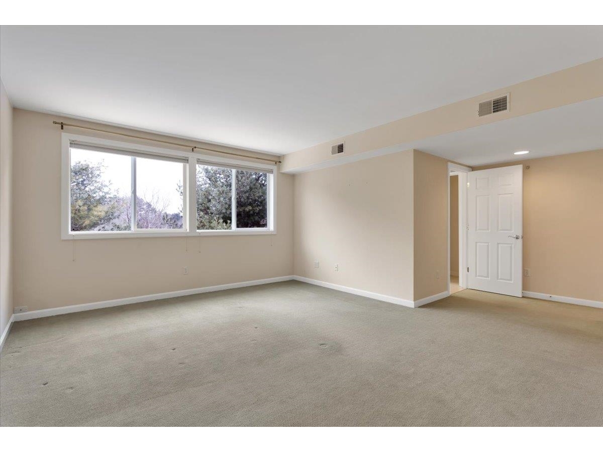 21 Hermit Thrush Lane