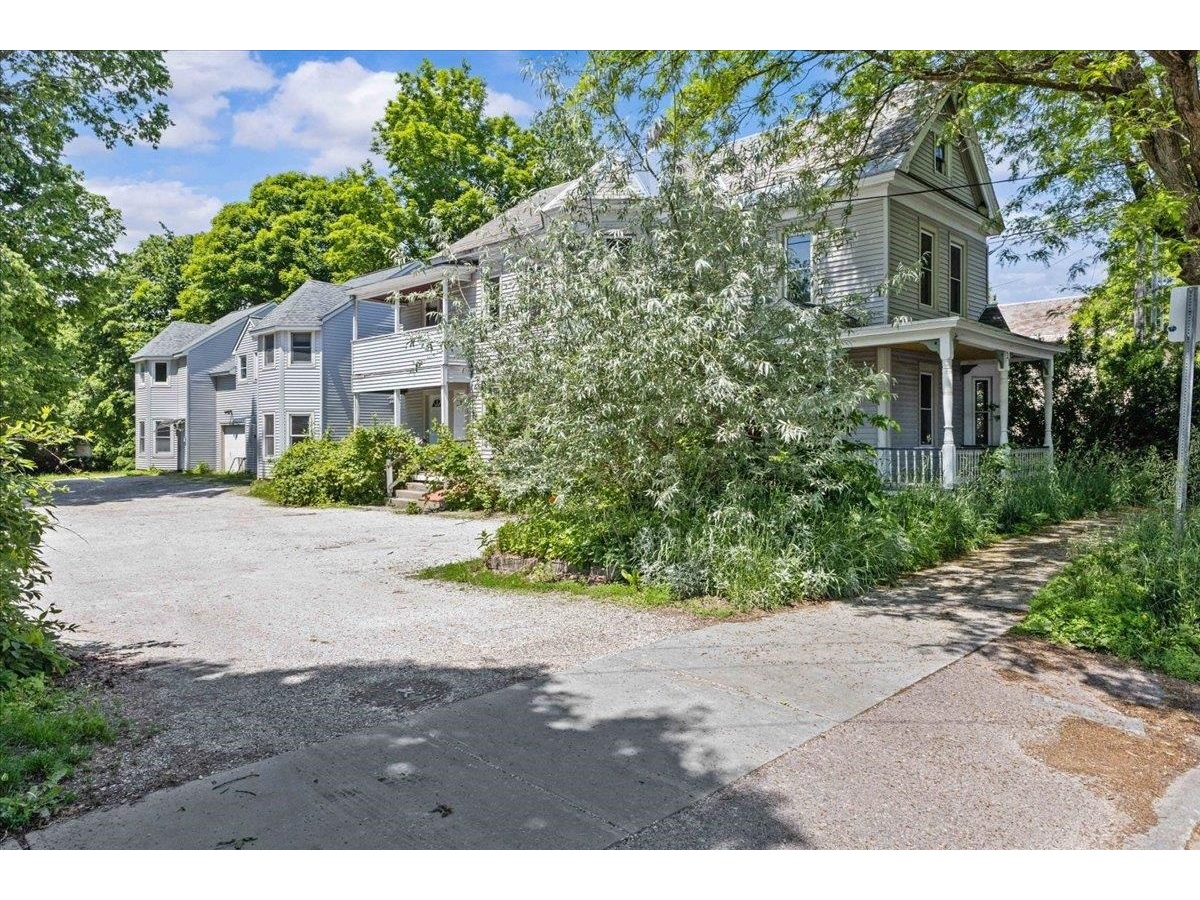 21 Hyde Street, Burlington