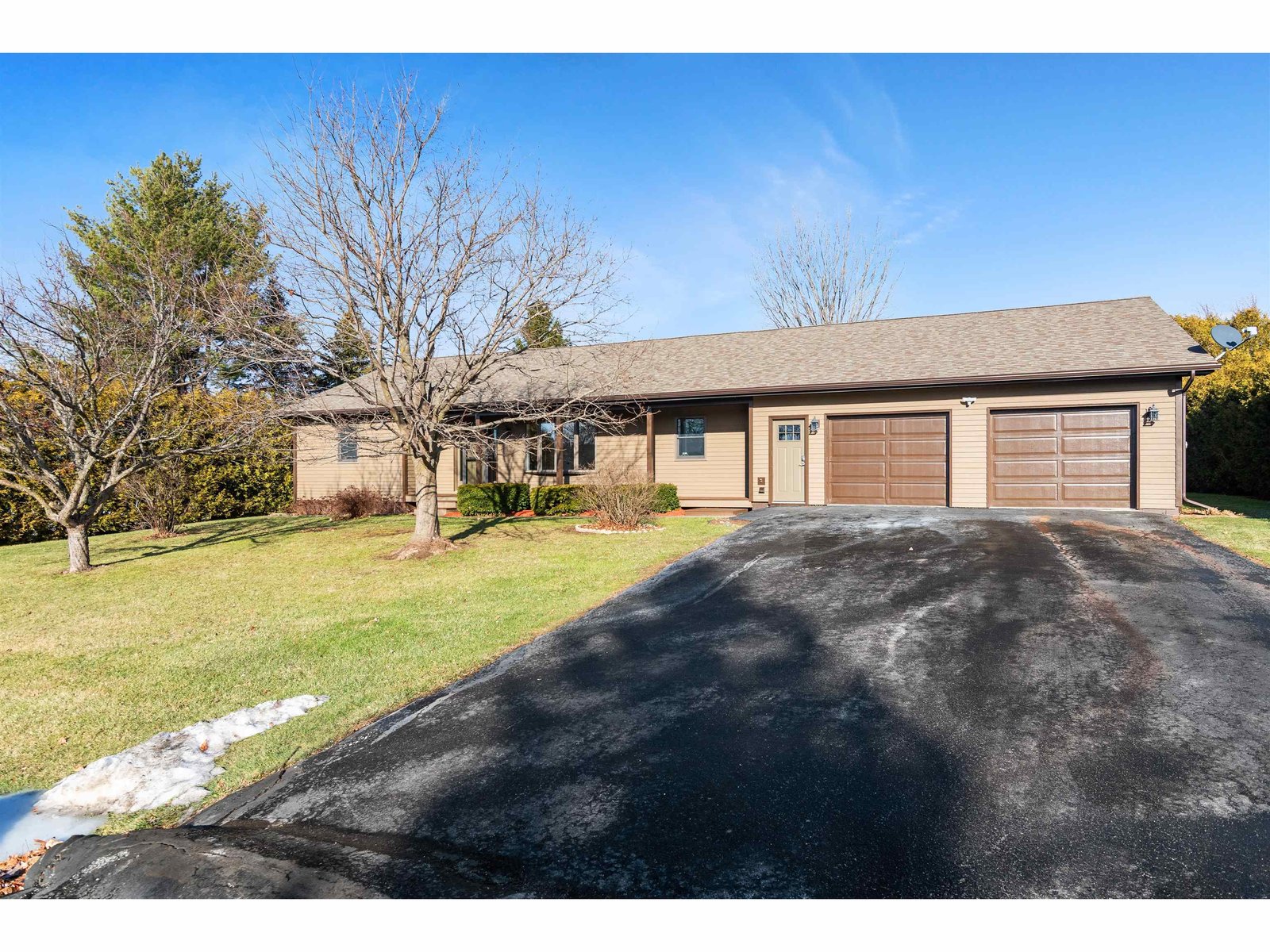 21 Meadowbrook Lane