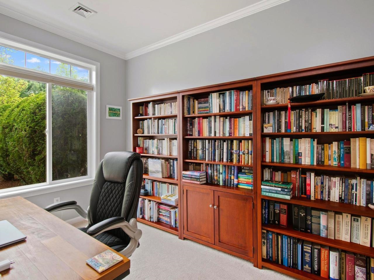 21 Mockingbird Lane