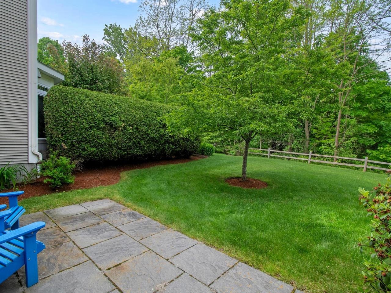 21 Mockingbird Lane