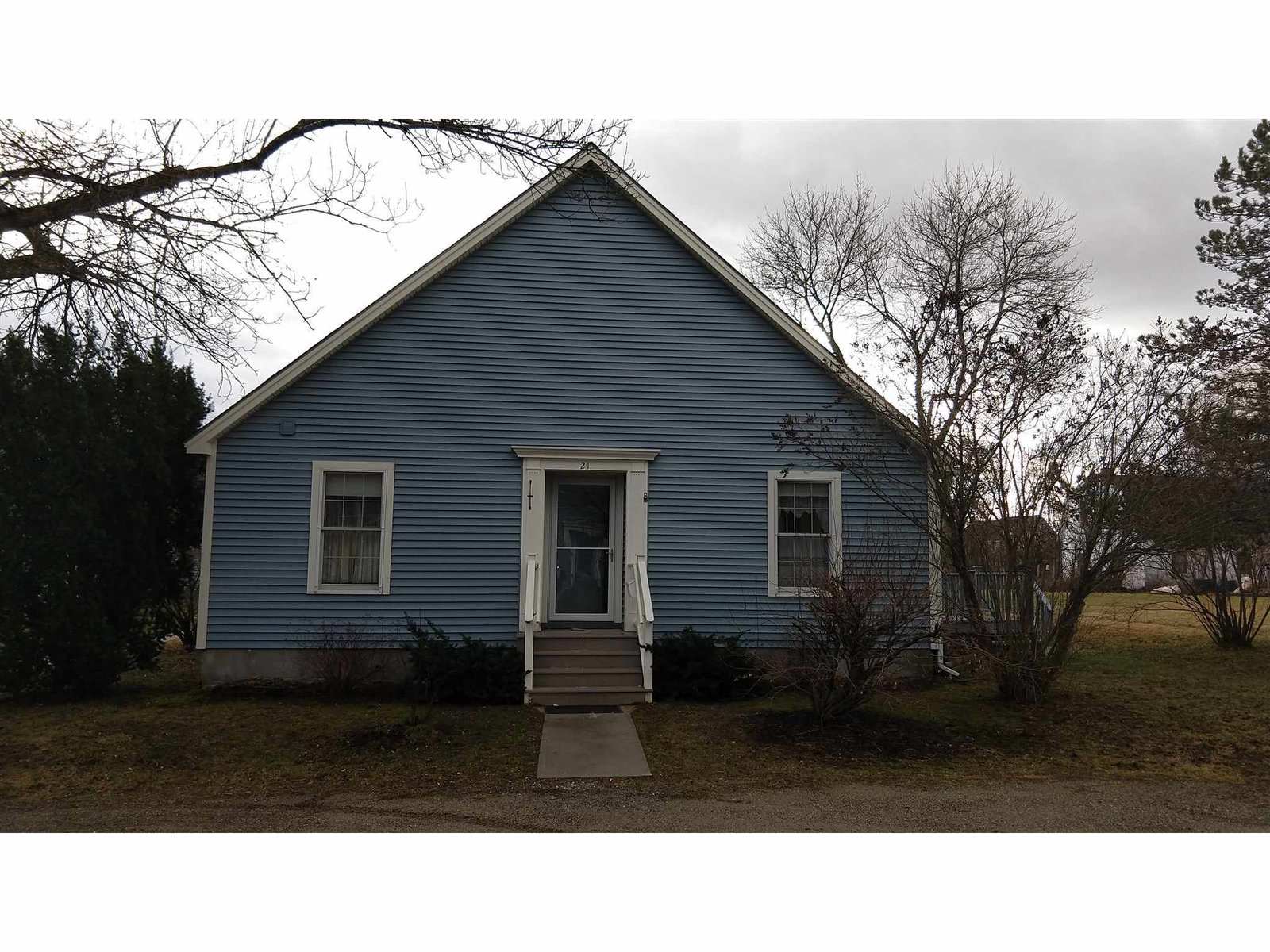 21 Overbrook Drive