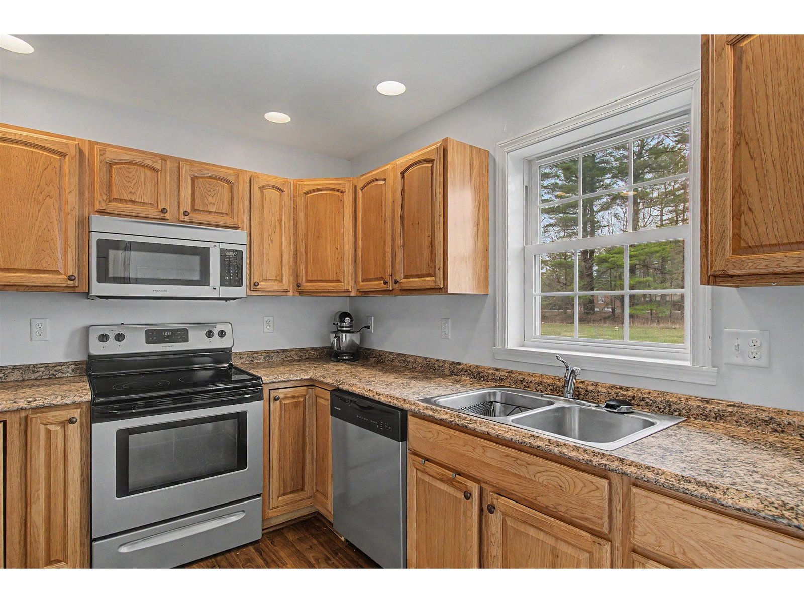 21 Pheasant Run Road