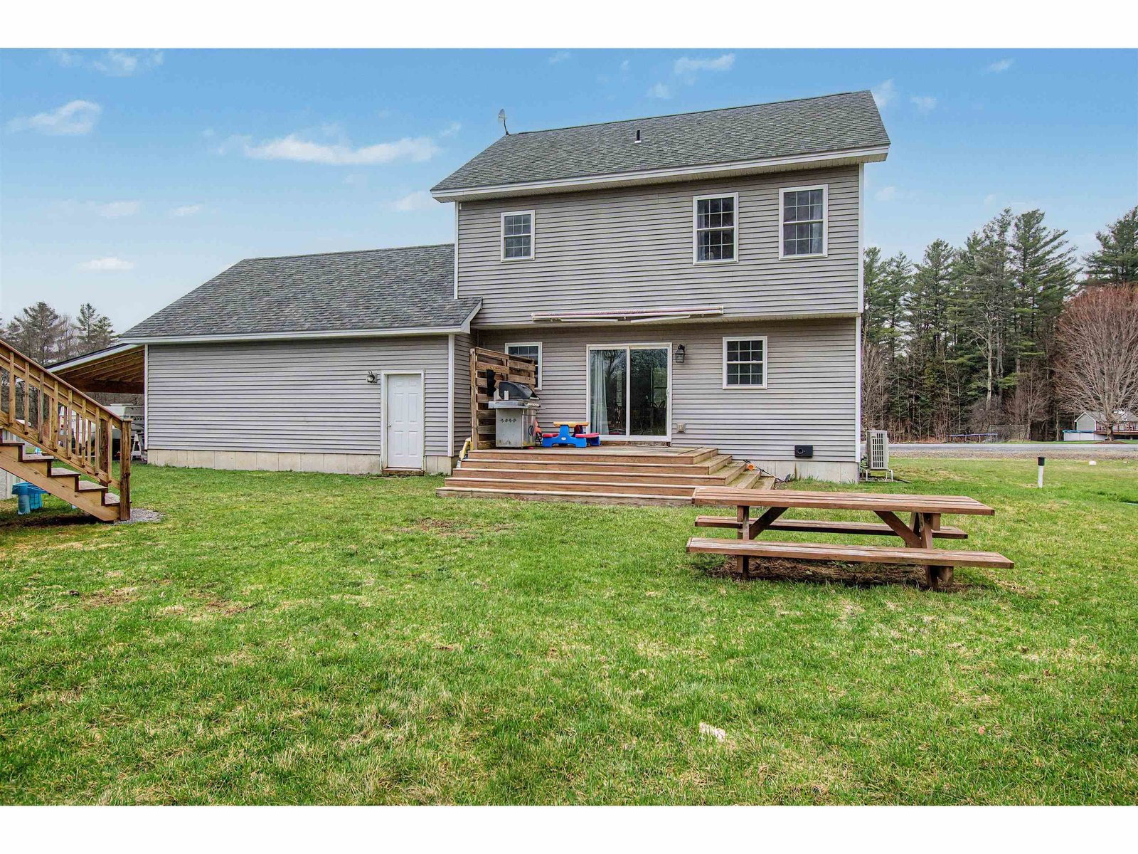 21 Pheasant Run Road