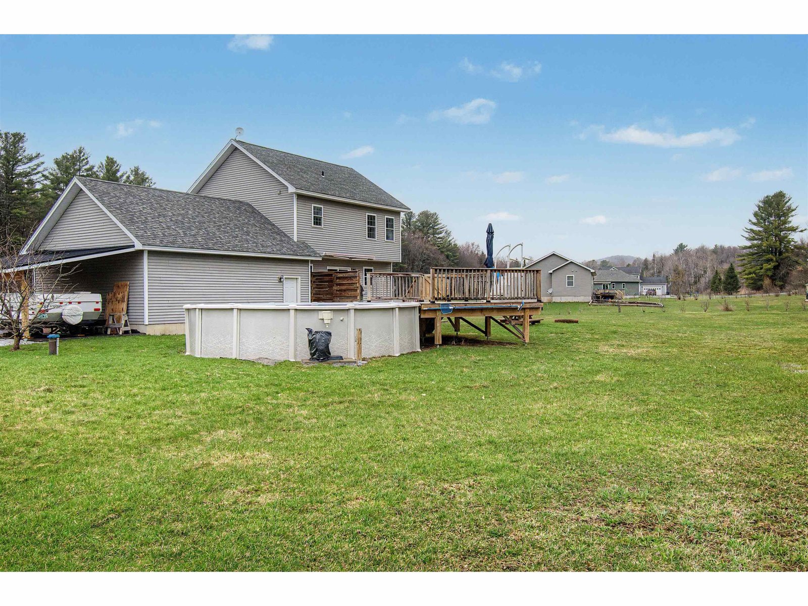 21 Pheasant Run Road