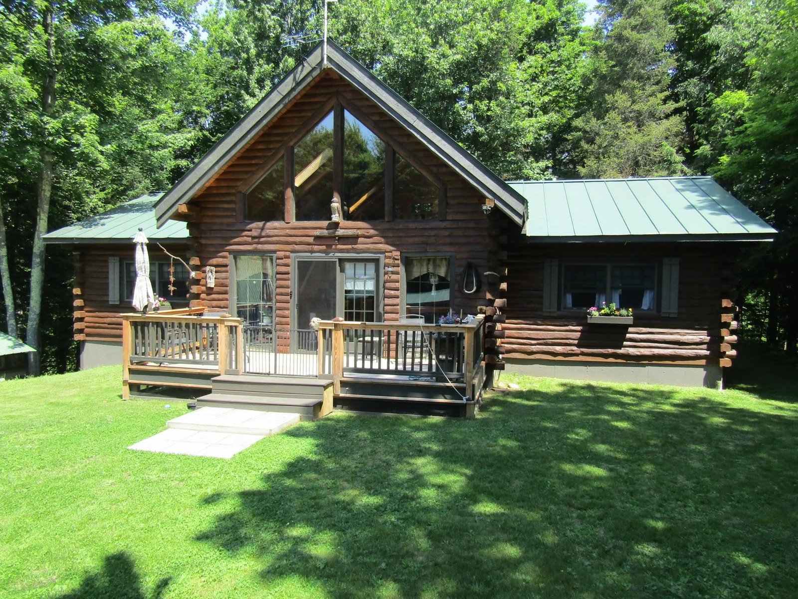 21 Pine Grove Lane