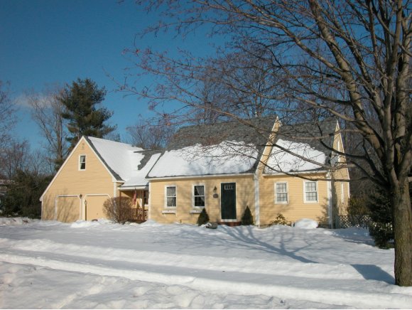 21 Suffolk Ln