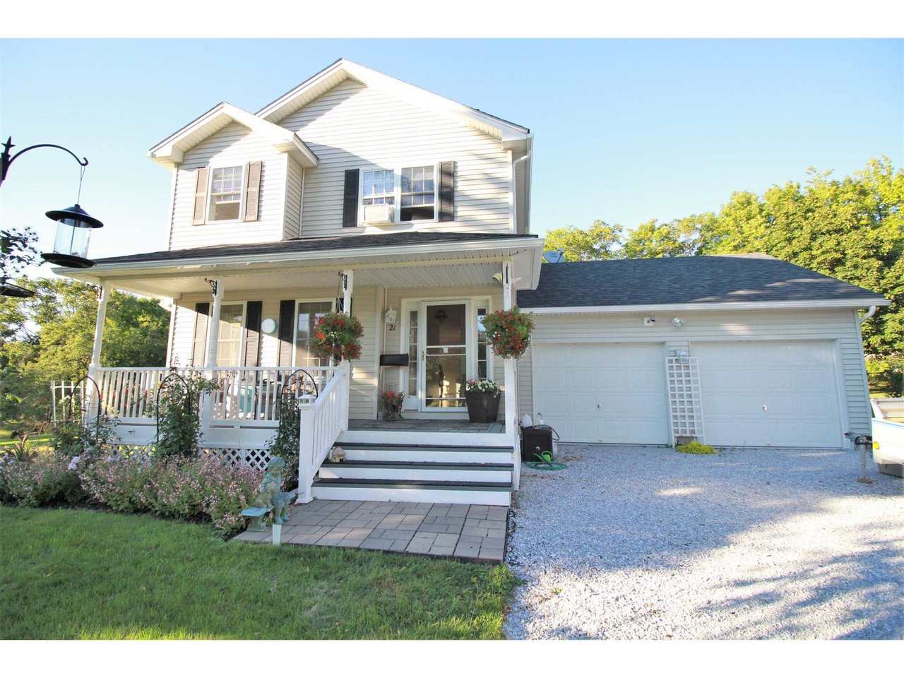 21 Upper Gilman Street