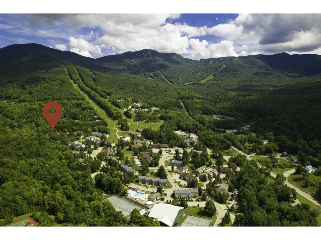 21 Villmarksauna at Smugglers' Notch Drive