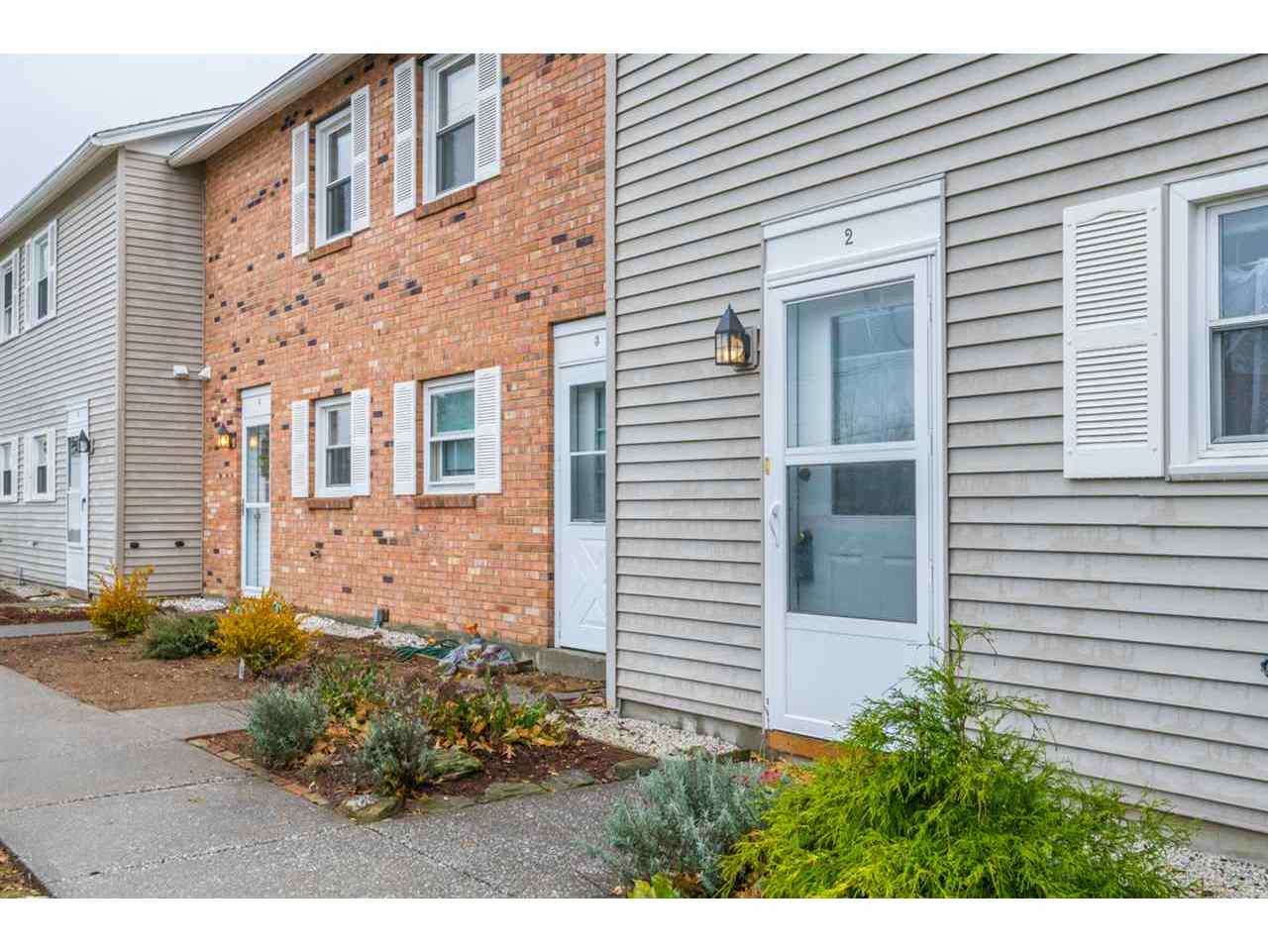 21 Wells Avenue, Unit 2