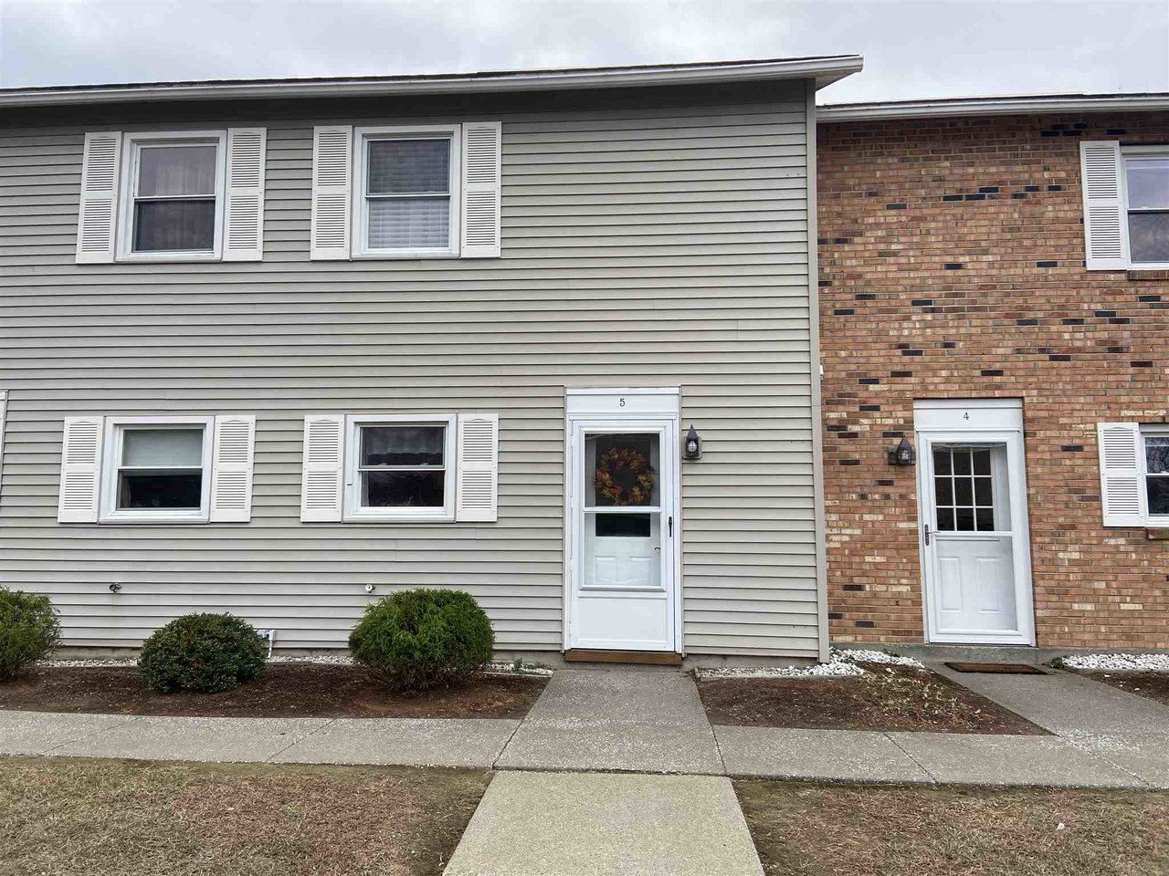 21 Wells Avenue, Unit 5