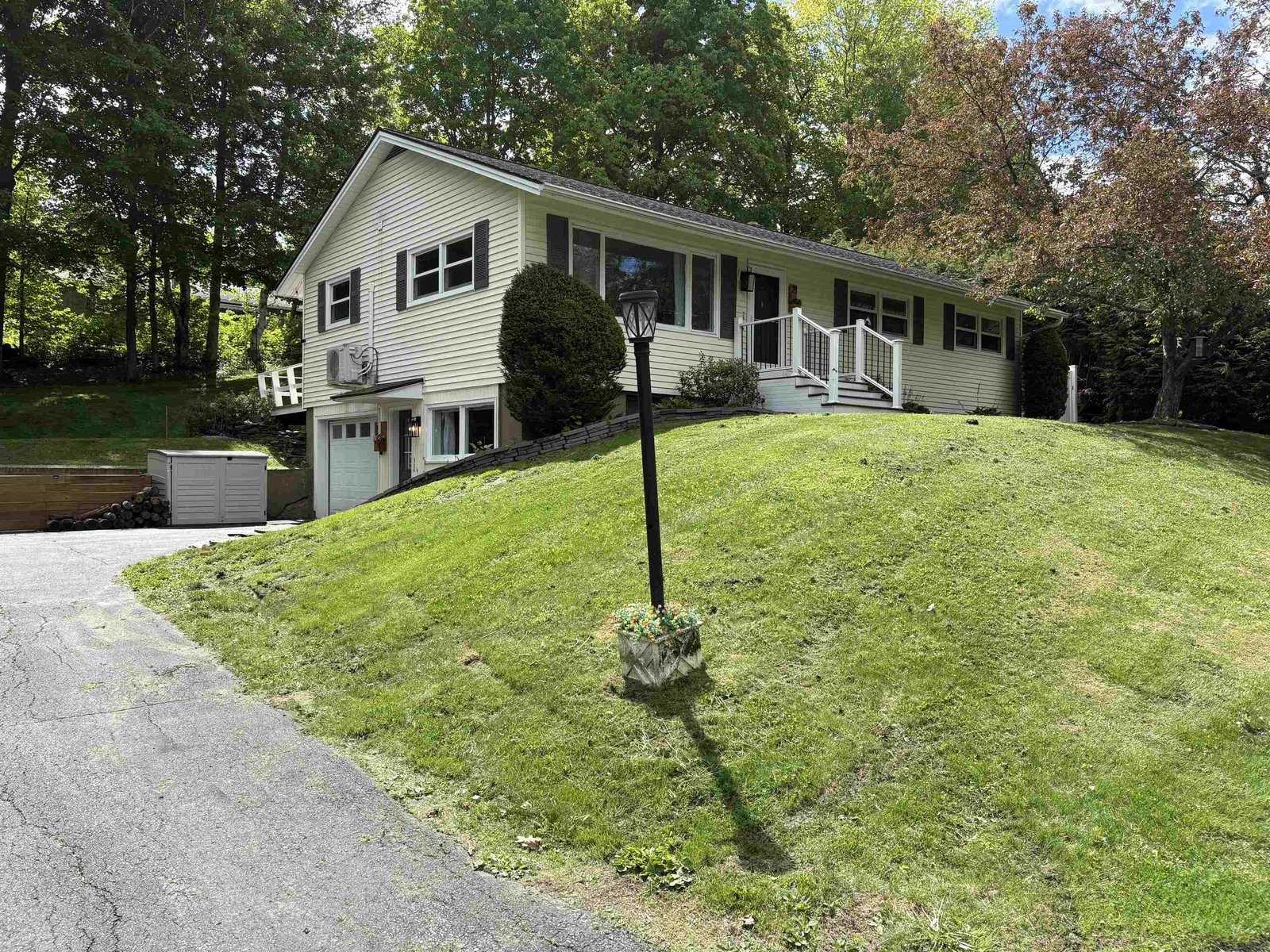 21 Woodland Drive