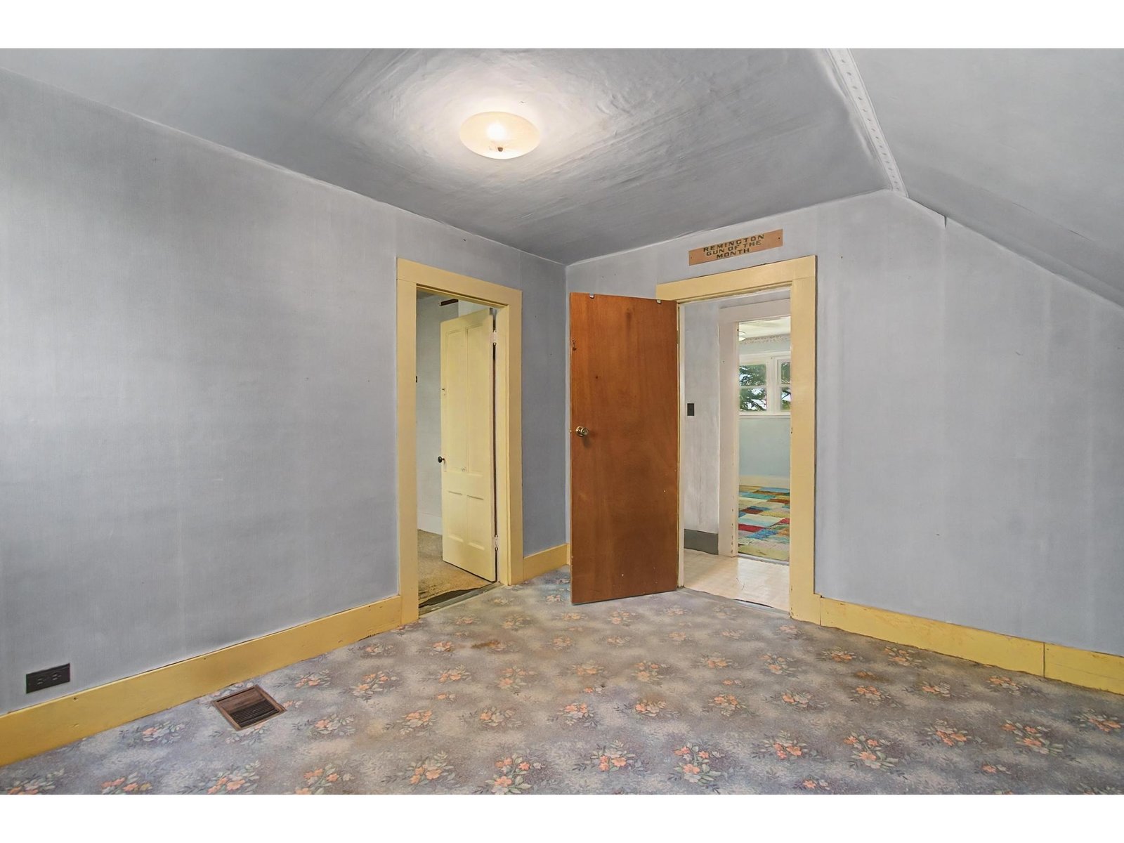 210 Boarding House Street