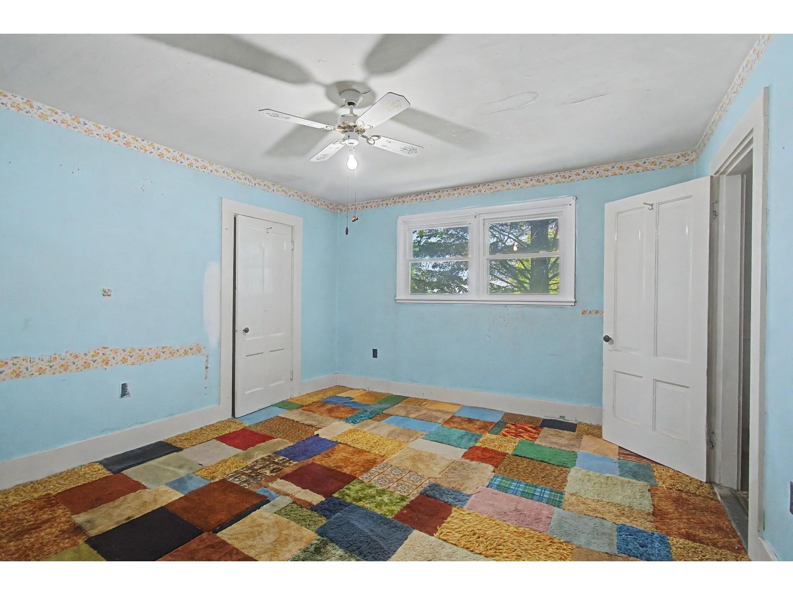 210 Boarding House Street
