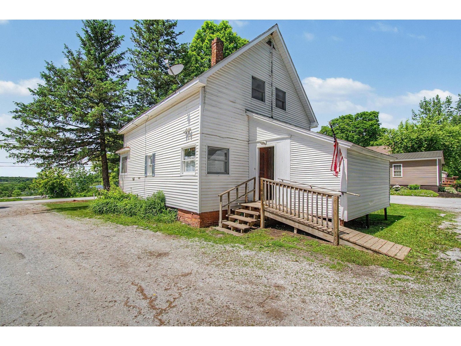 210 Boarding House Street