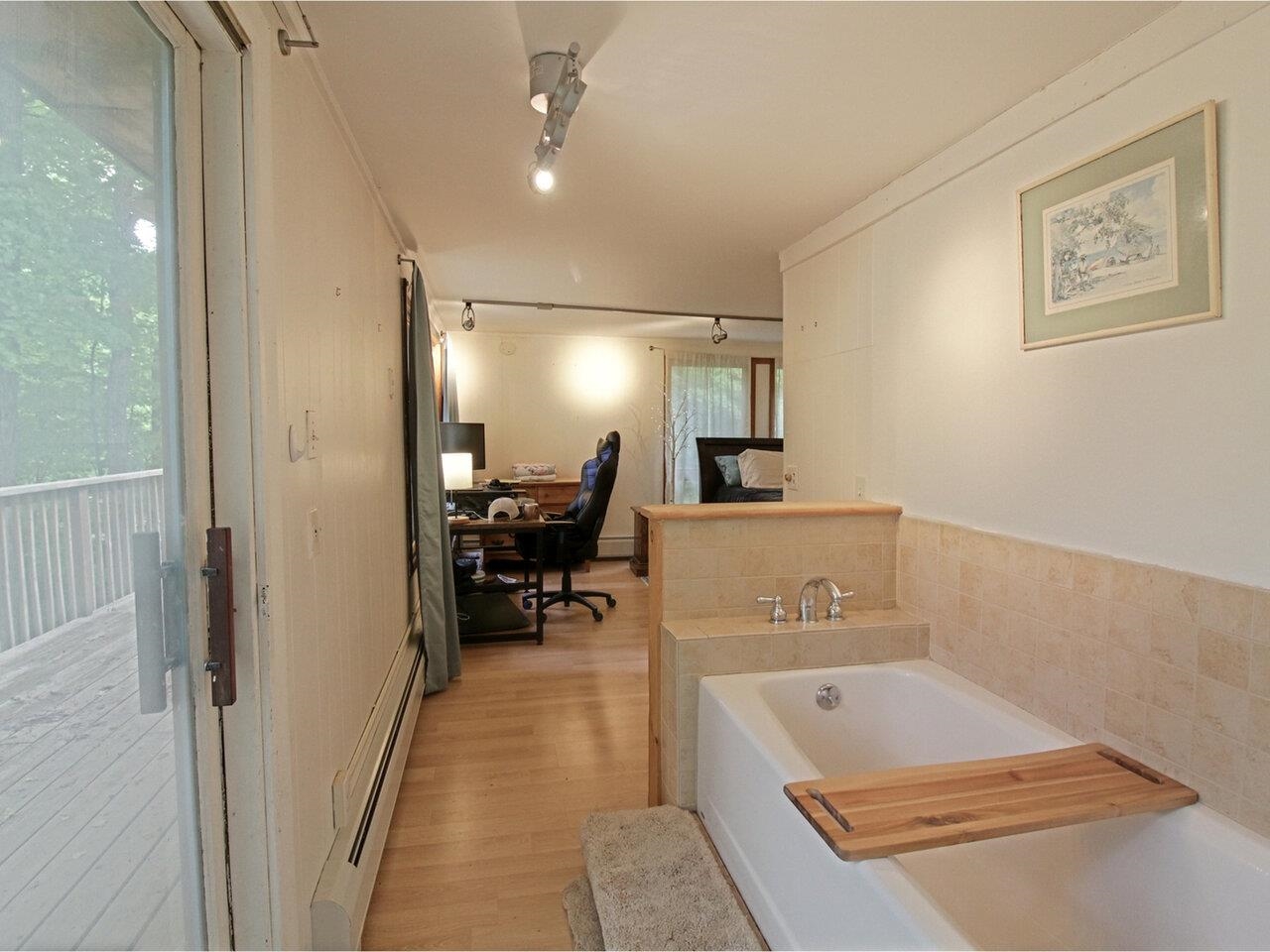 Plus Soaking Tub