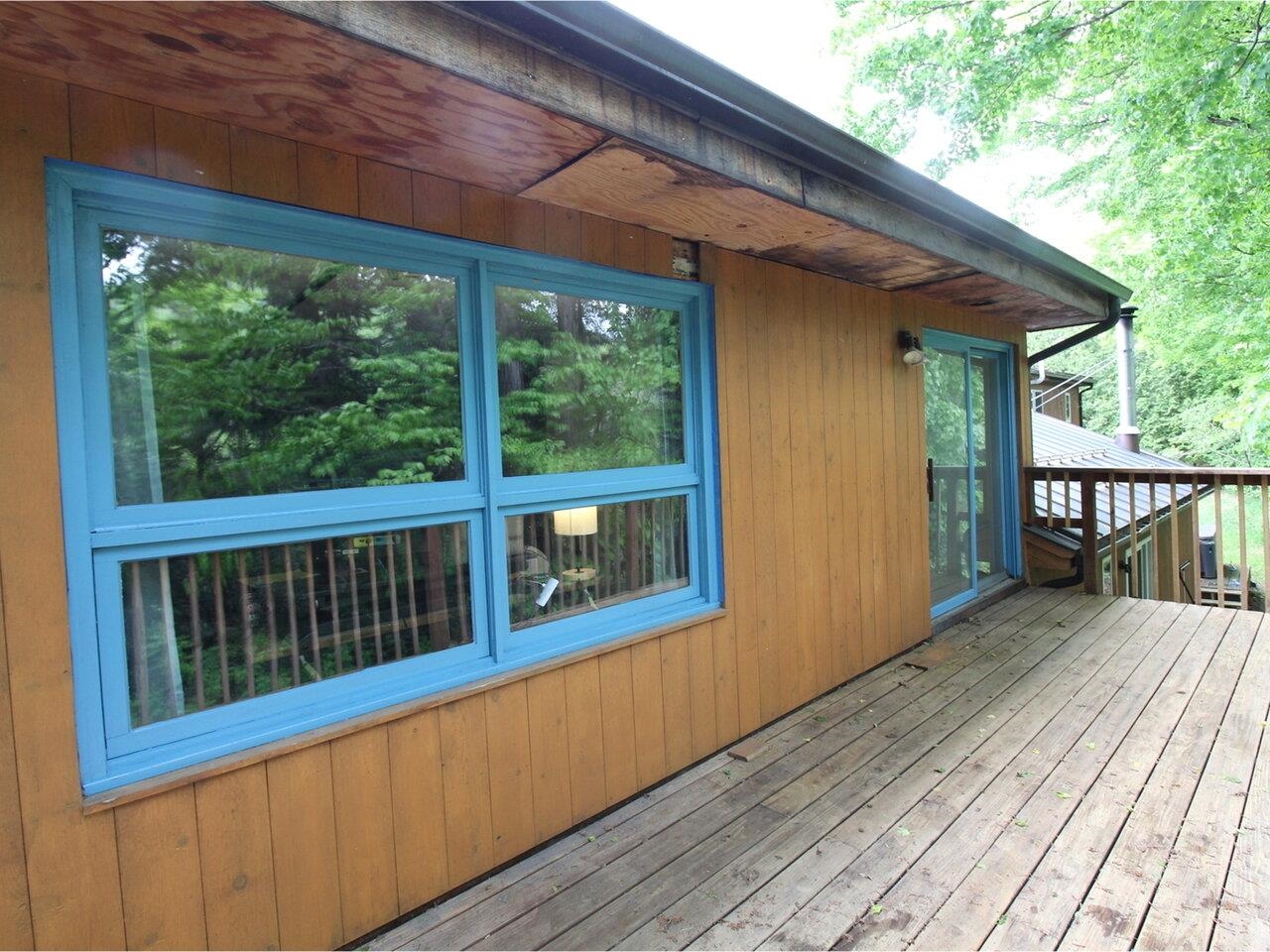 Access to Back Deck