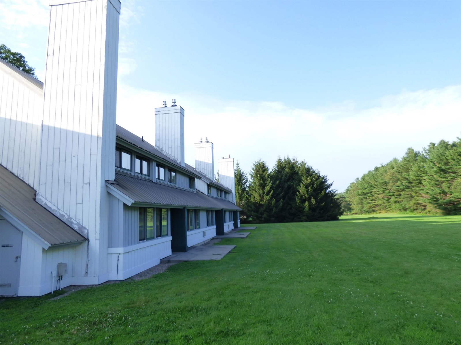 210 Village Green Drive, Unit 9D