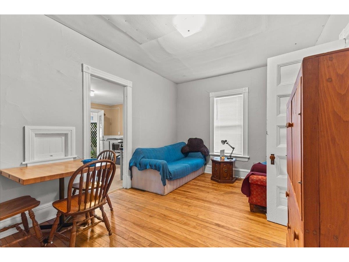 First floor north side