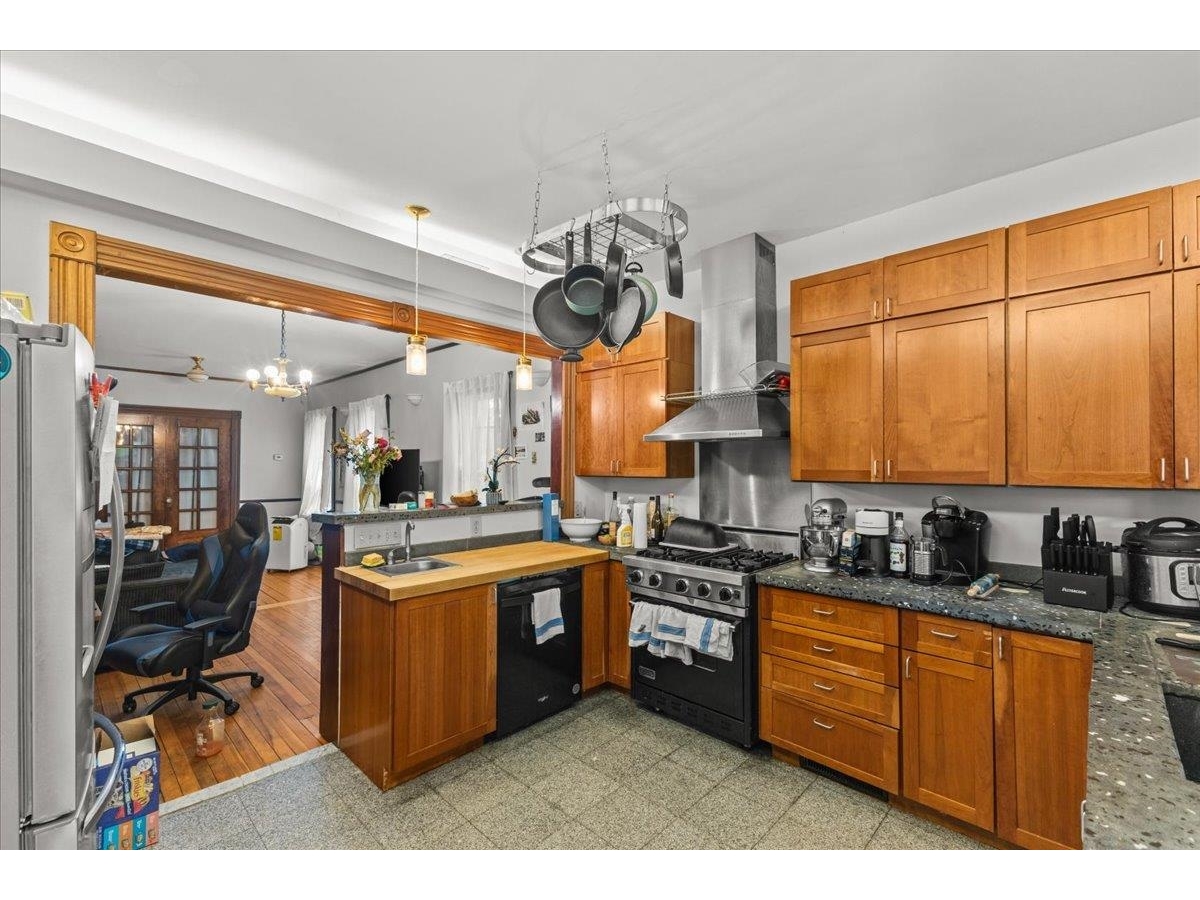 First floor flat orginally owners apartment