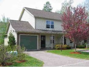 211 Cedar Lane, Unit 211