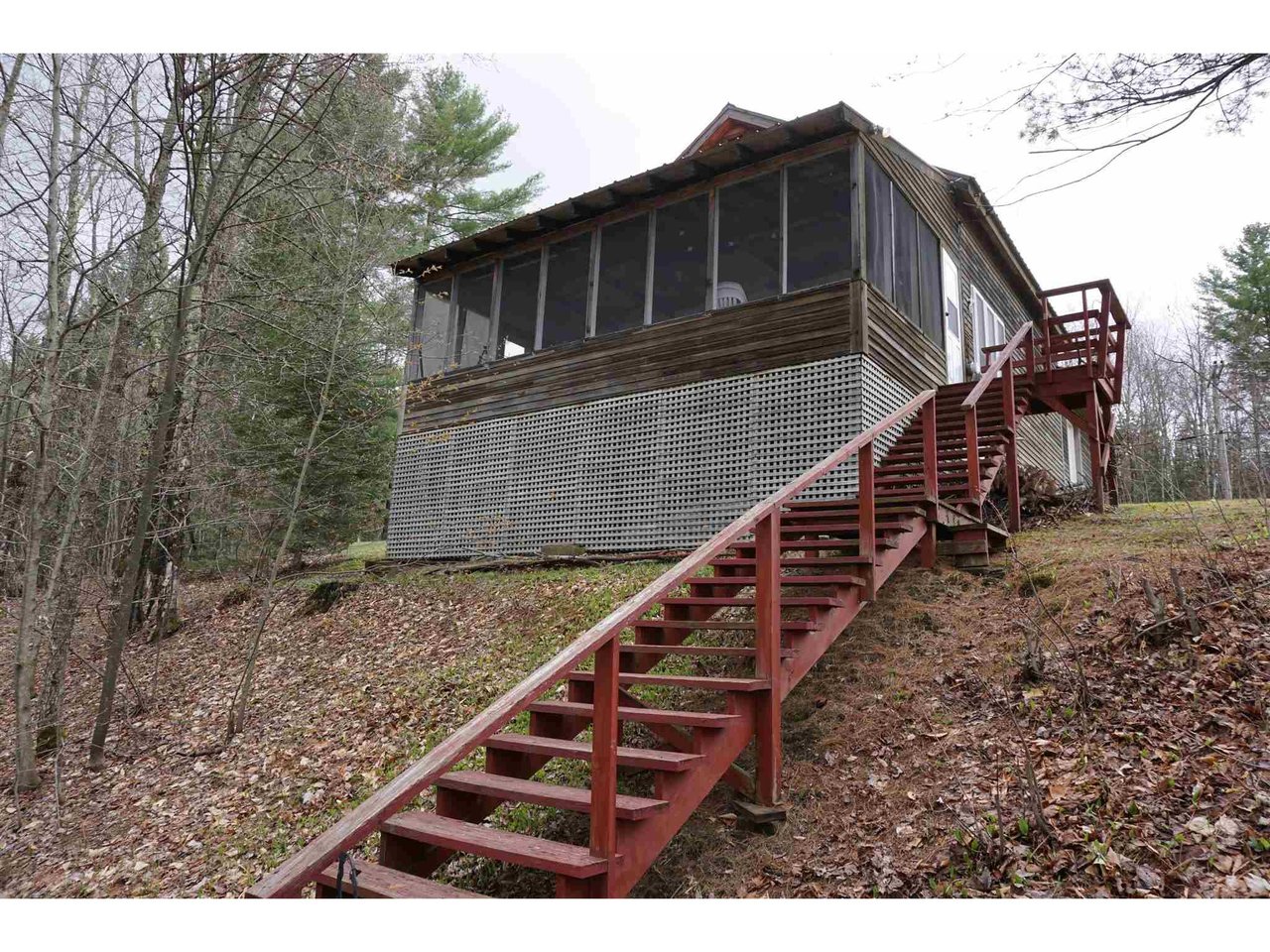 211 E Hill Road