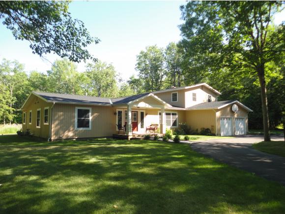 211 Meadowood Dr