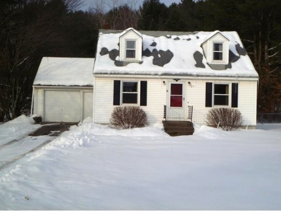 211 River Road