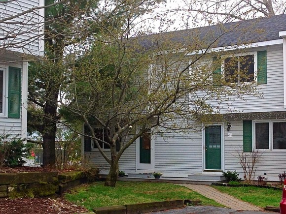 211 Shirley Circle, Unit 211