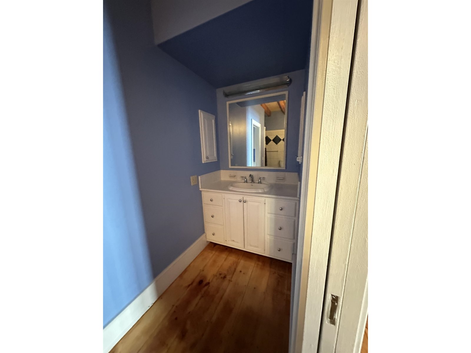 2112 Middle Road