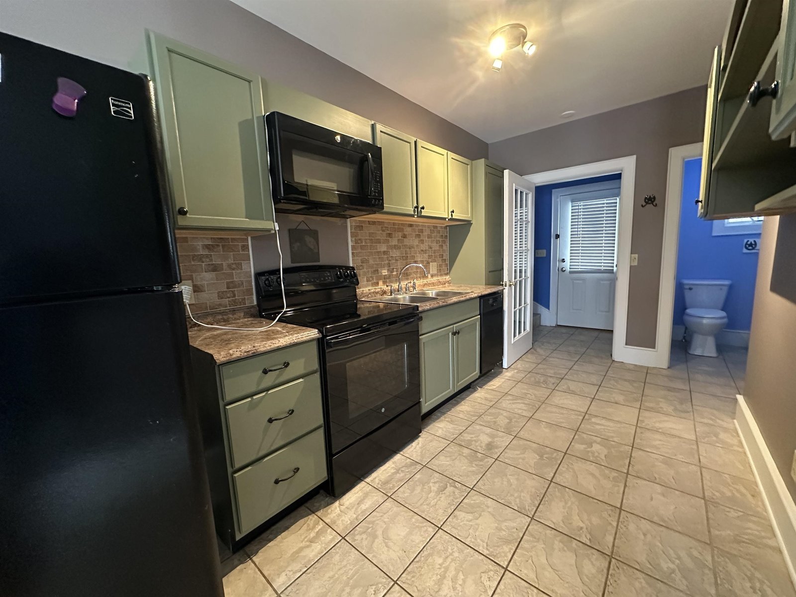 2112 Middle Road