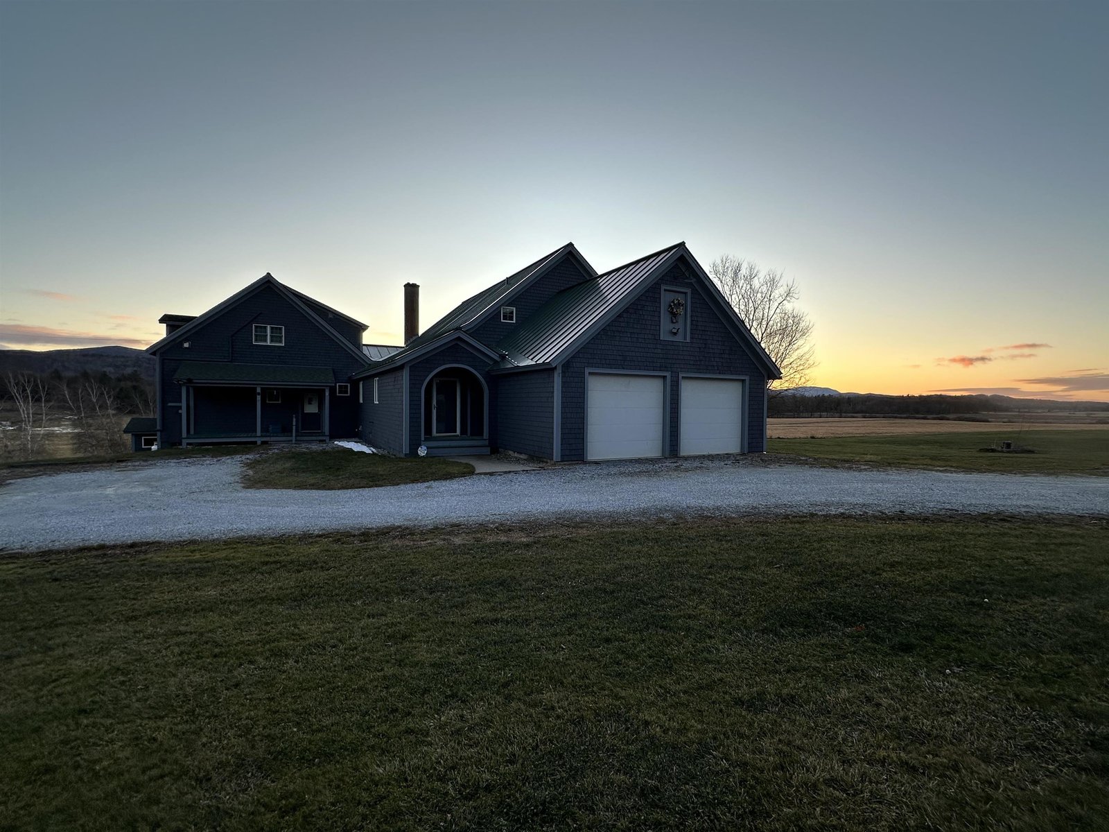 2112 Middle Road