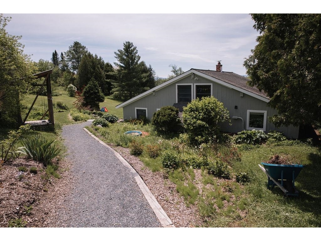 2113 Max Gray Road