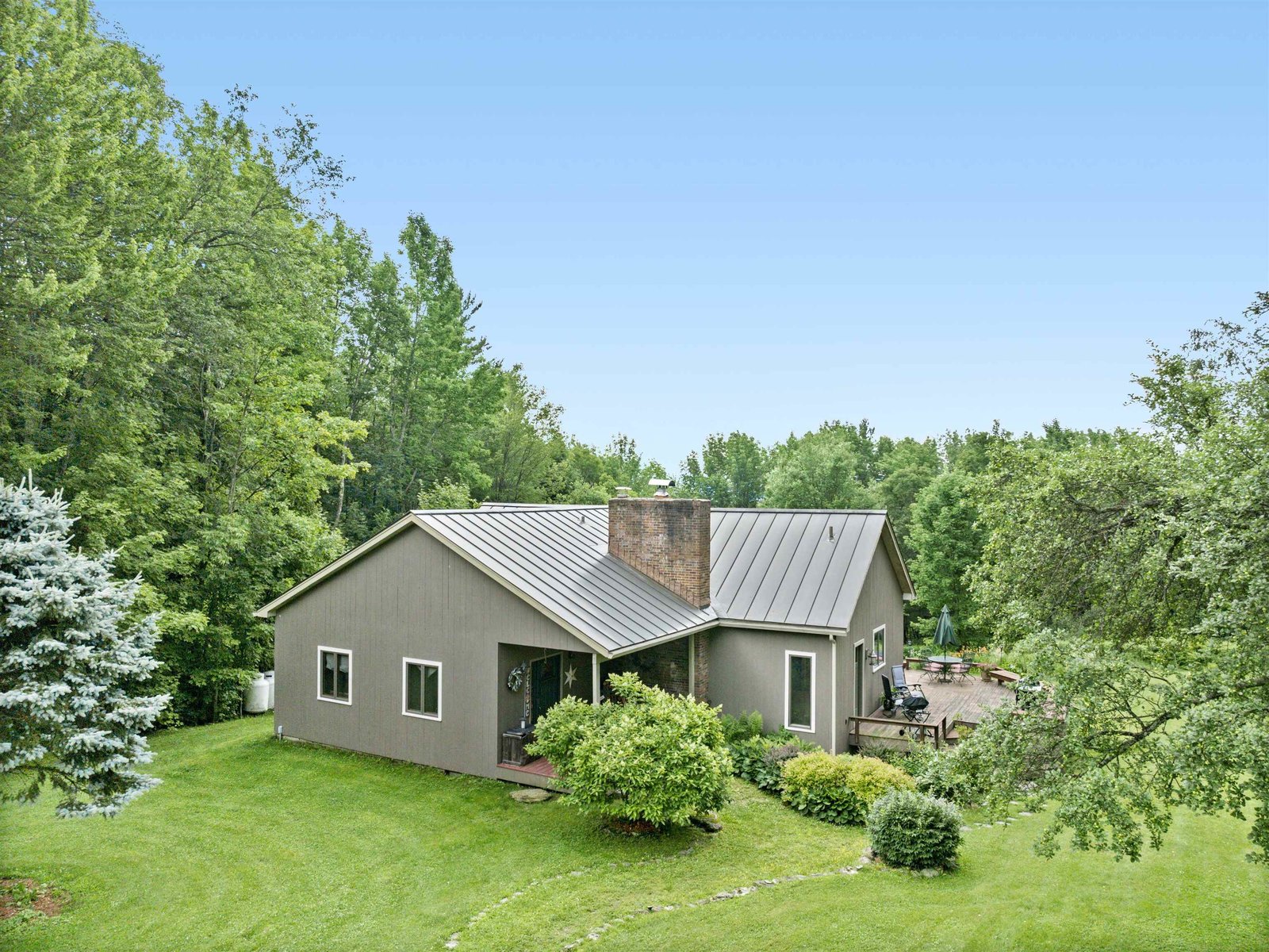 2113 West Hill Road