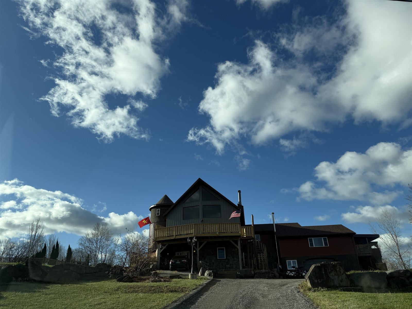 2139 Bronson Road