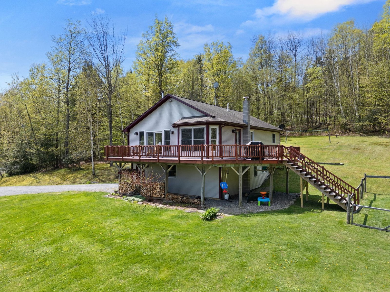 214 Hillcrest Avenue, Duxbury