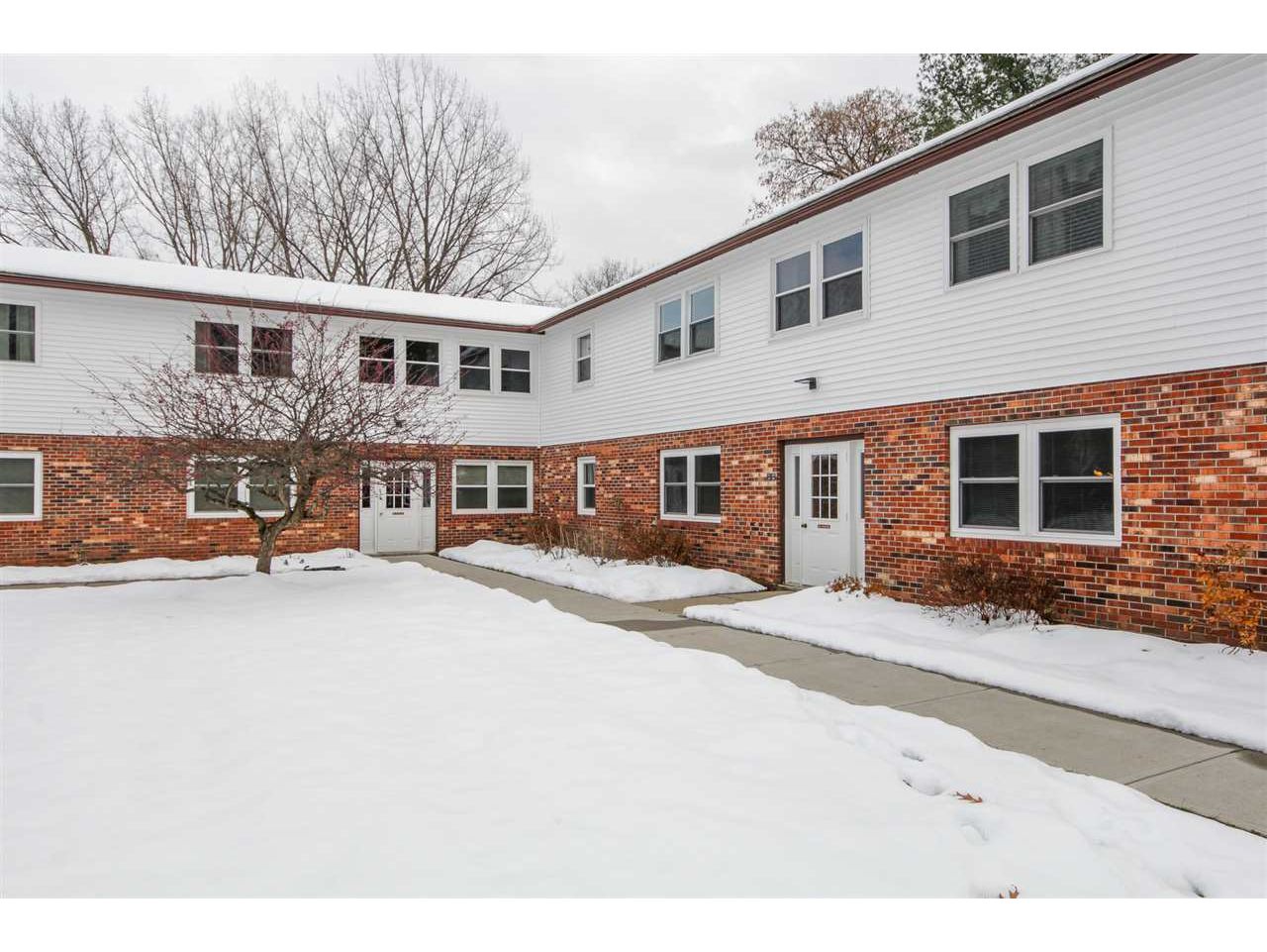 214 Sherwood Square