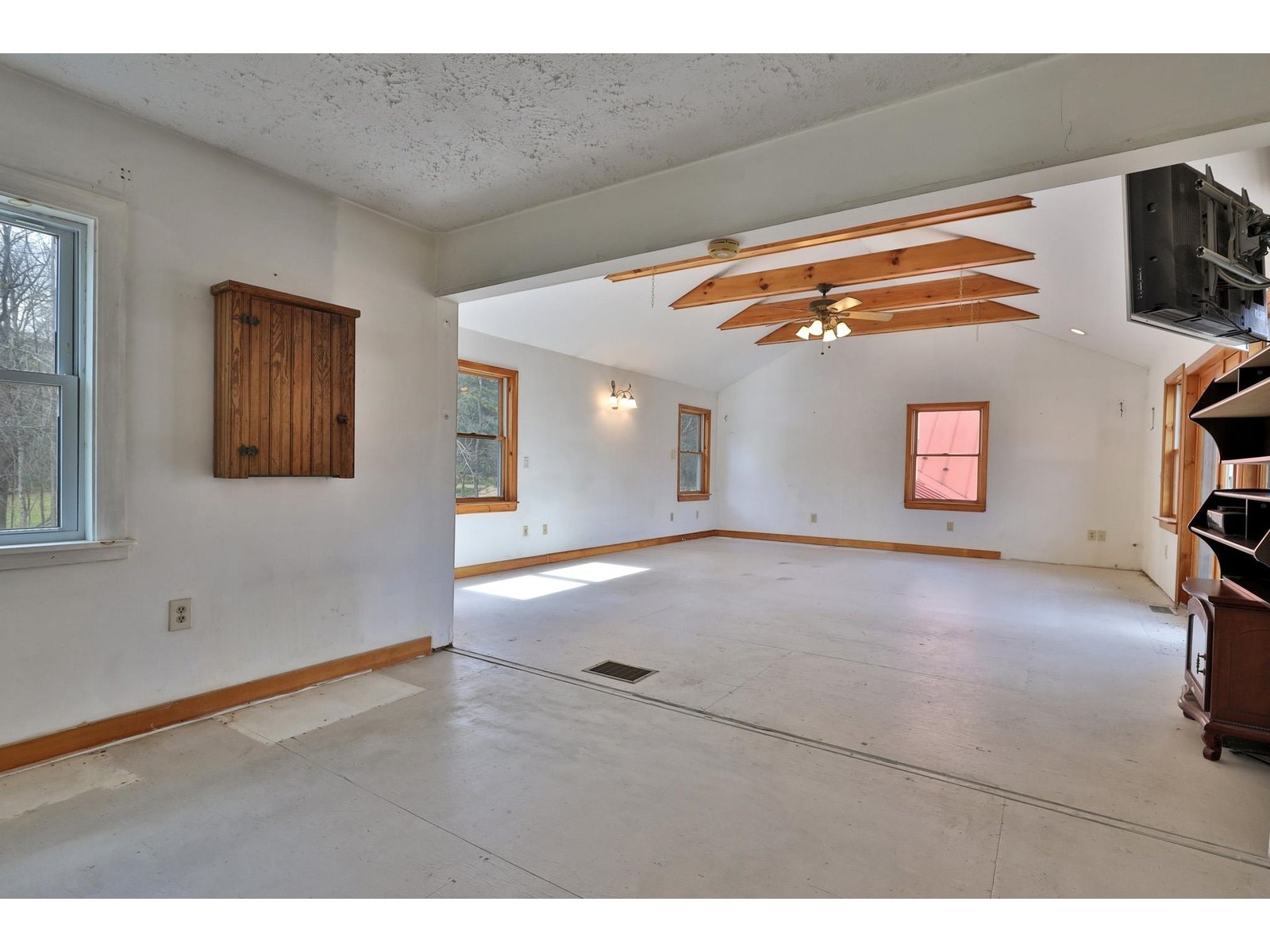 2140 Brandon Mountain Road