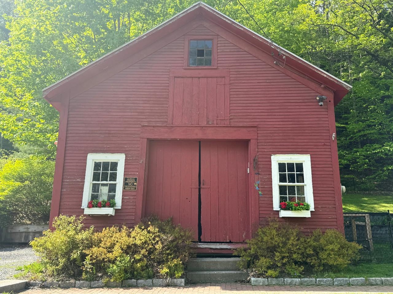 Classic Red Vermont Barn