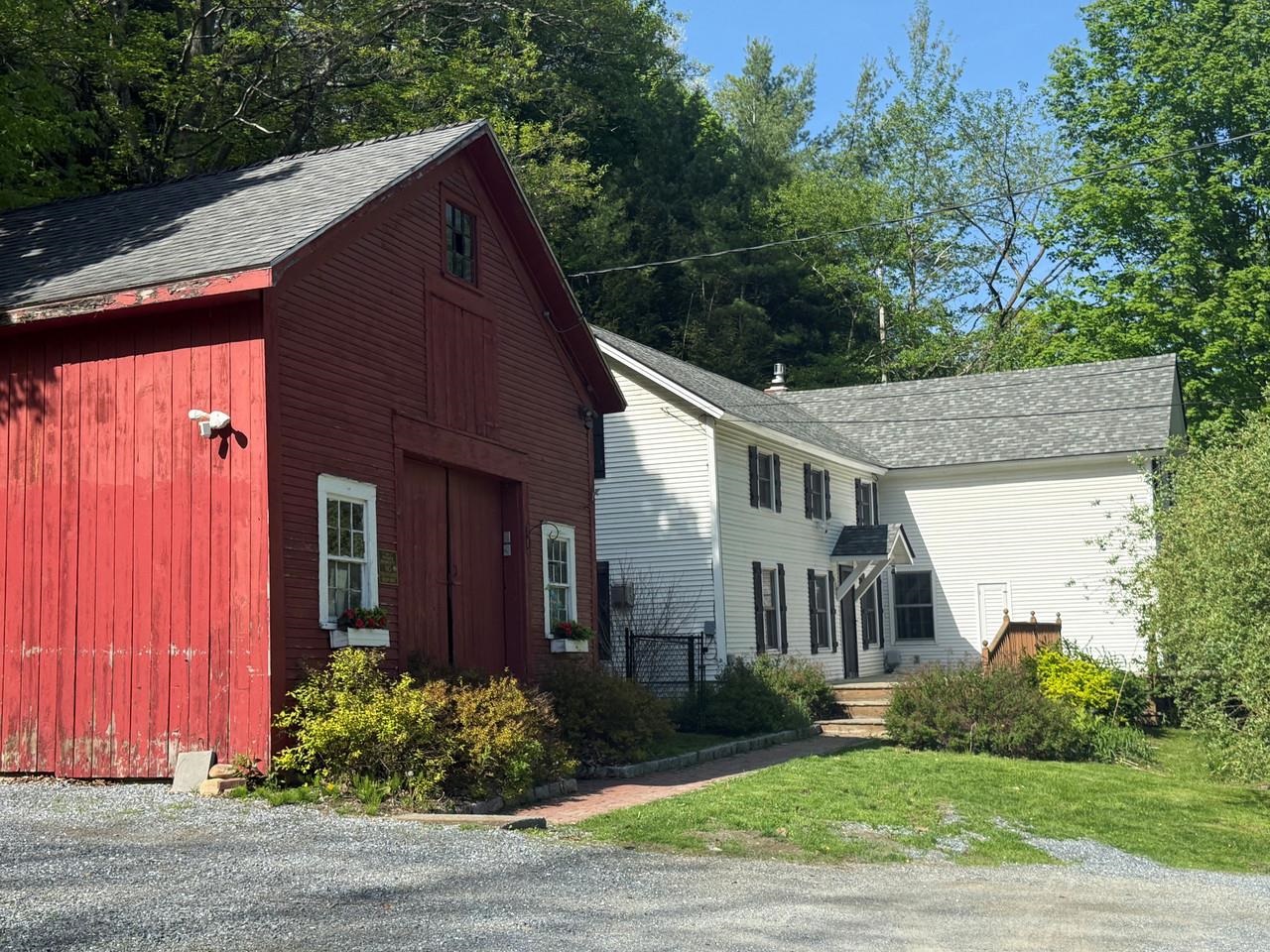 2147 North Williston Road