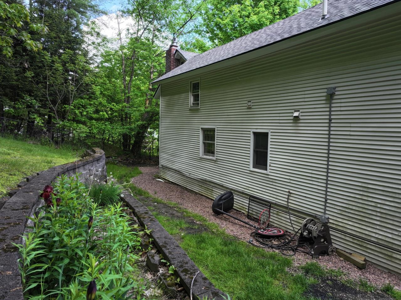 2147 North Williston Road