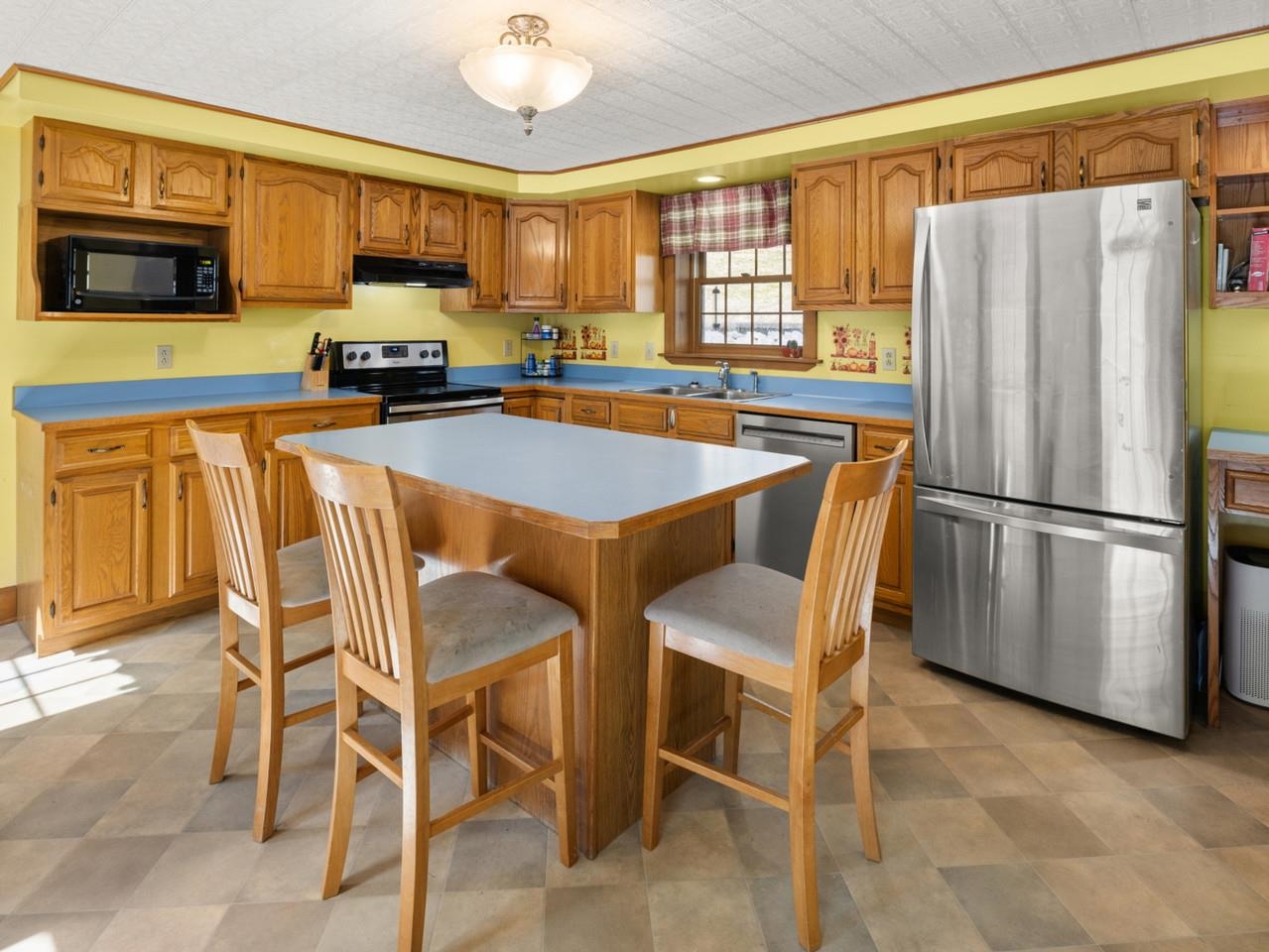 Stainless Appliances
