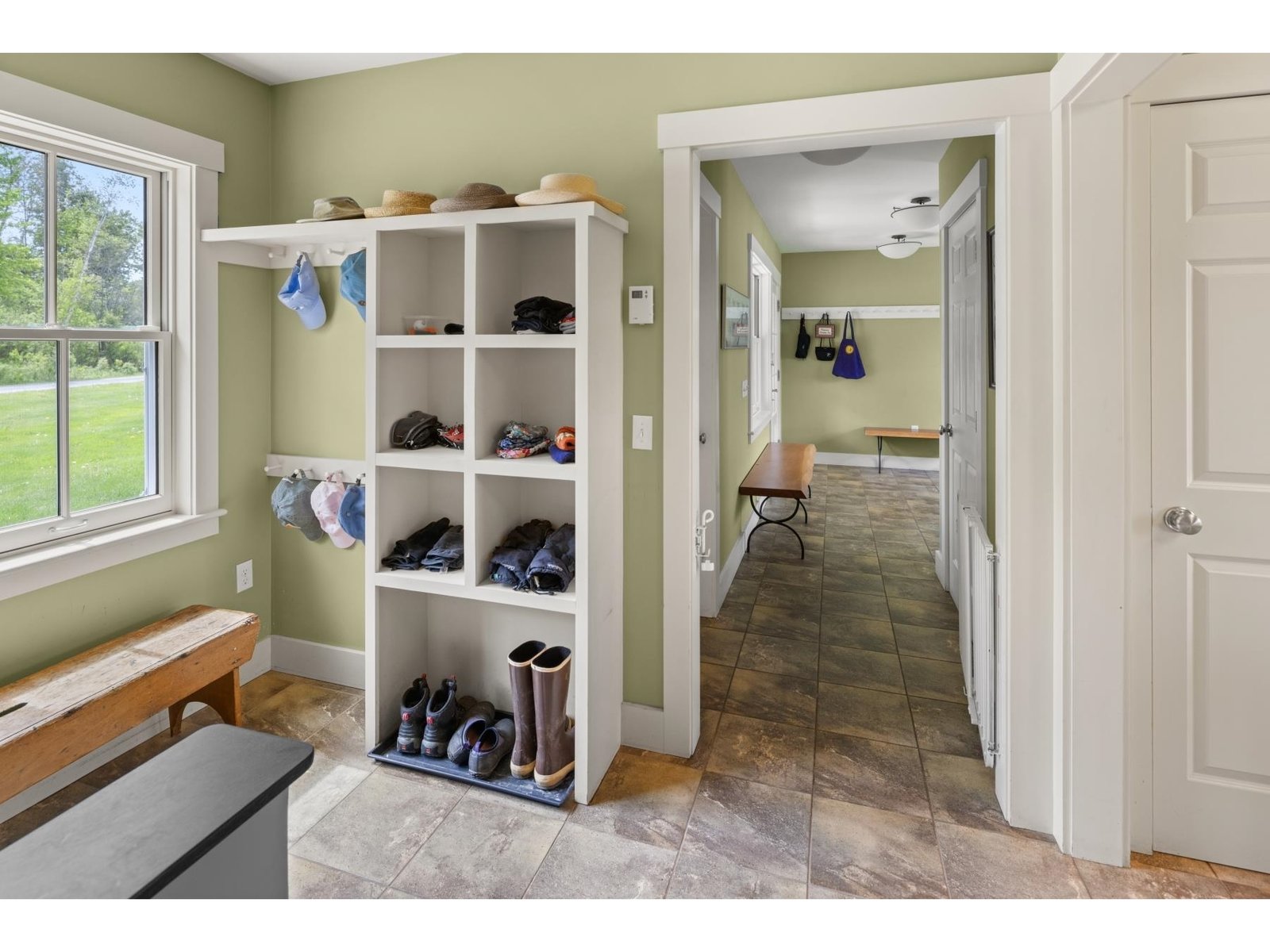 Additional mudroom off the garage