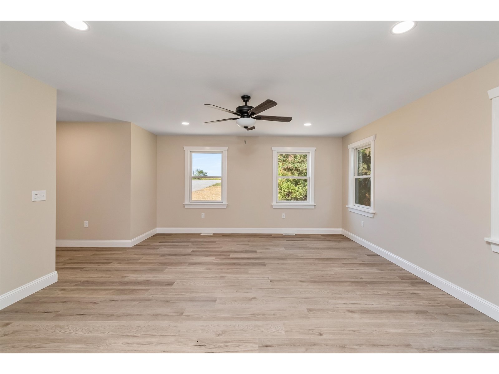 2159 Hathaway Point Road
