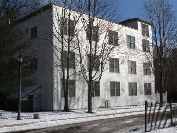 216 Lake Street, Unit 201