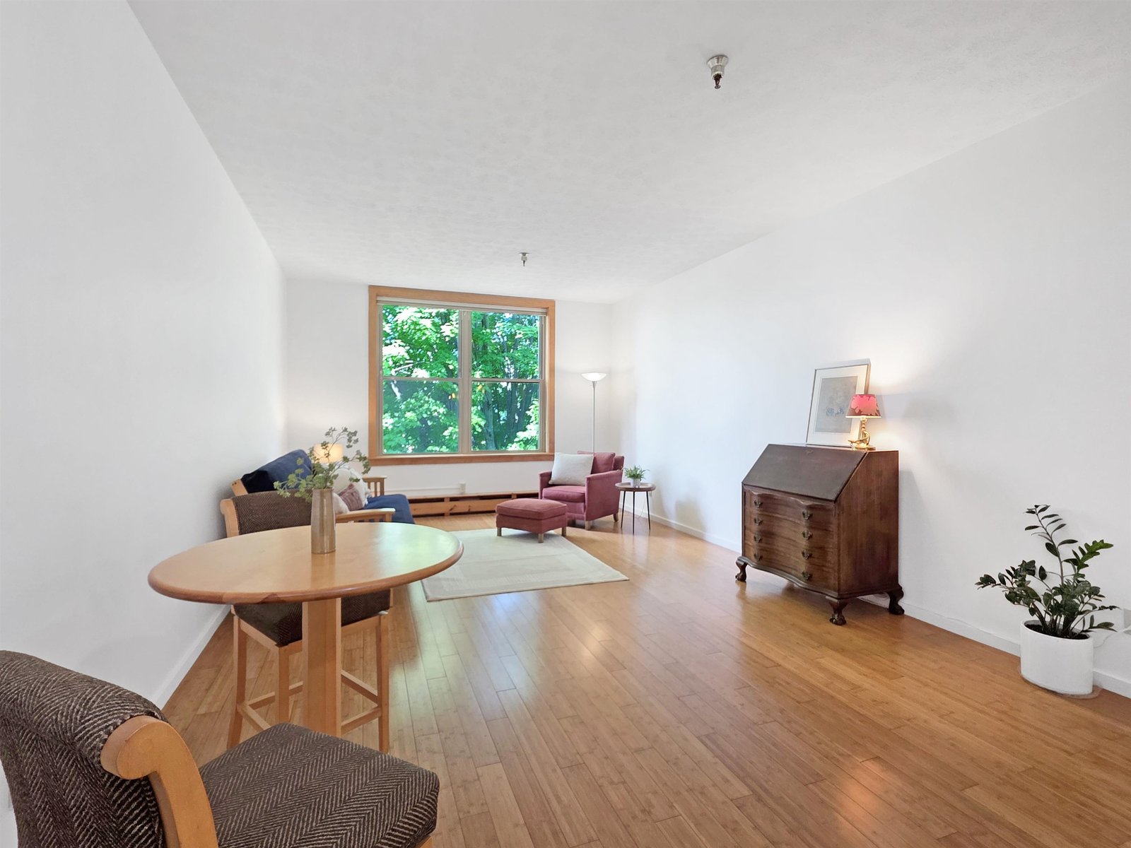 216 Lake Street, Unit # 304