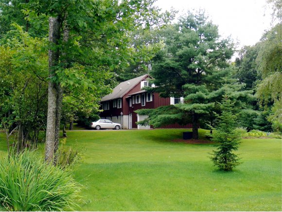 216 Lost Nation Rd