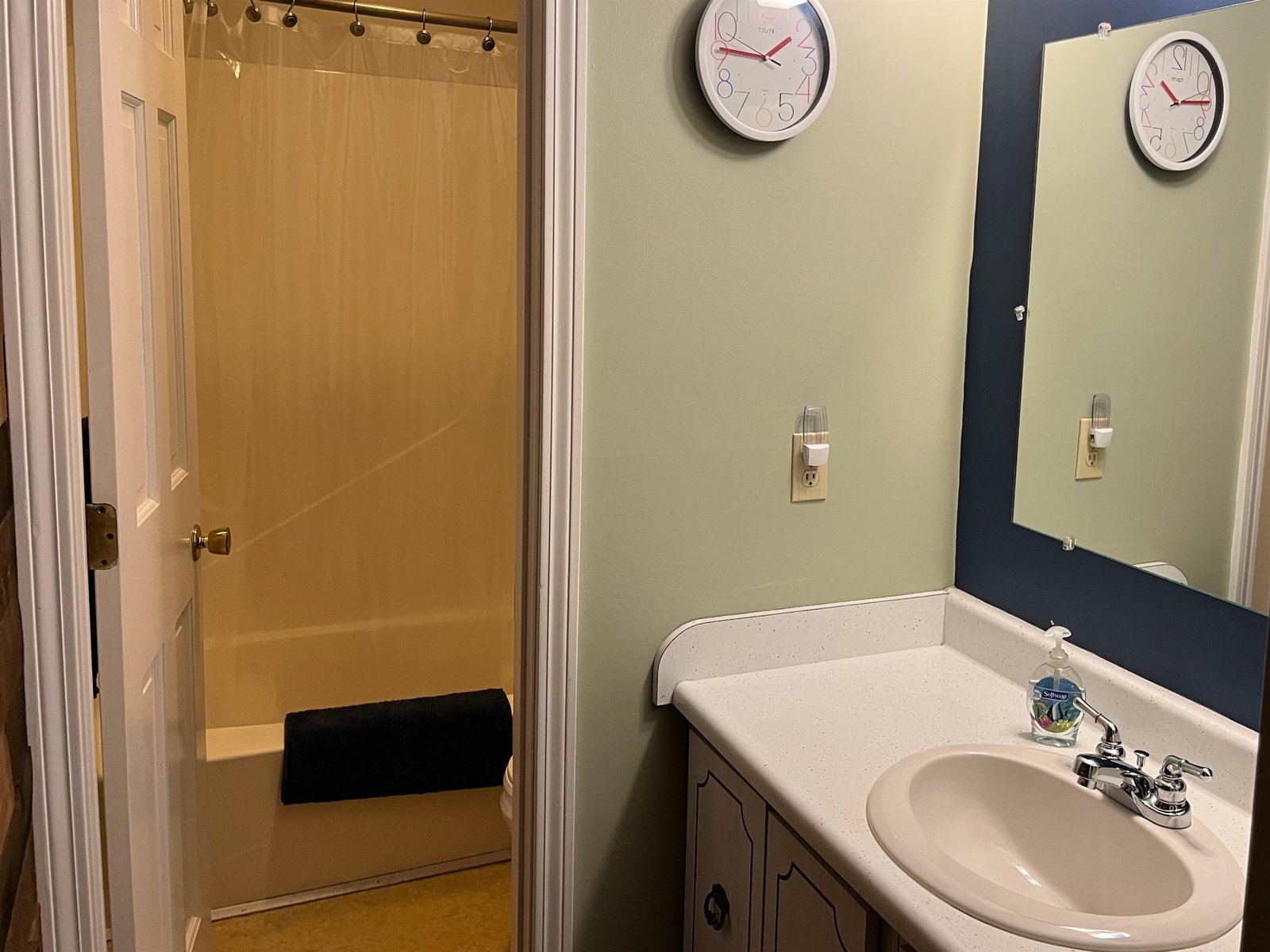 2162 Mountain Road, Unit 30