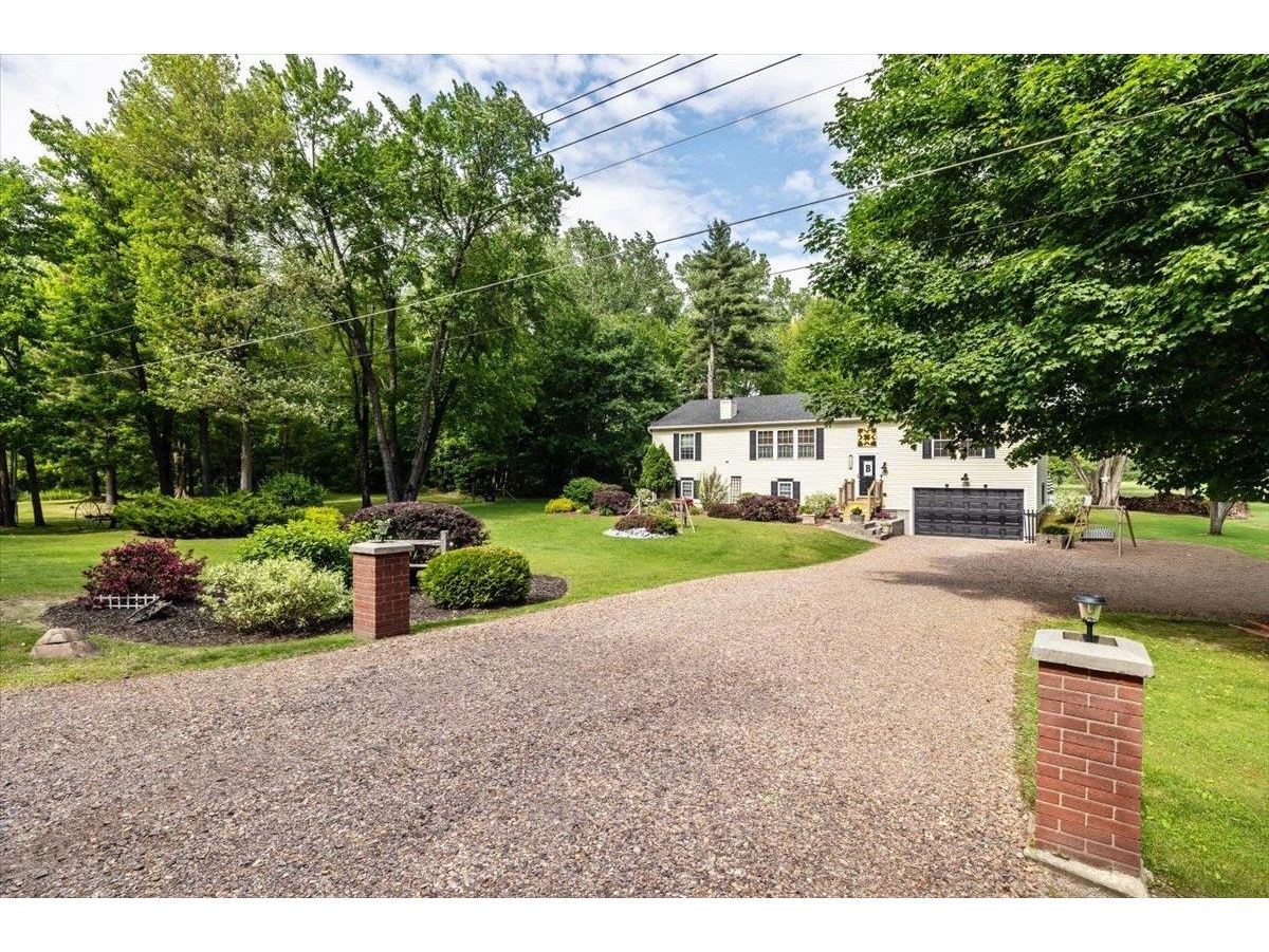 2169 Frontage Road, Swanton