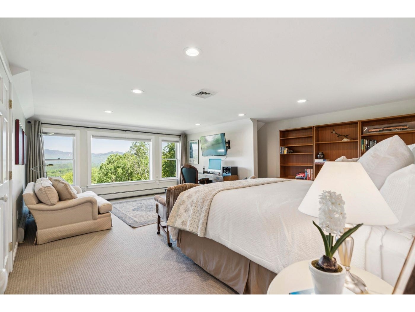 217 Logging Hill Road